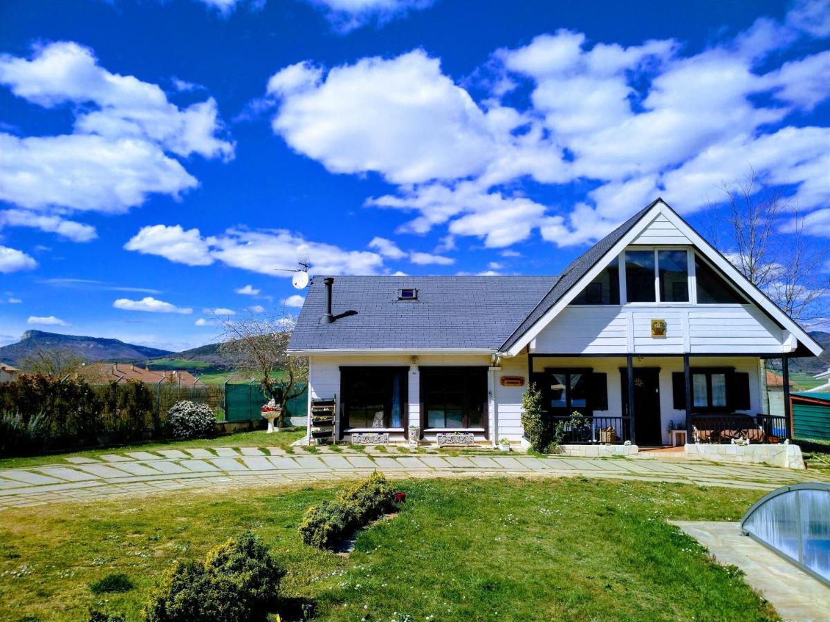 Casa - Madera Canadiense Chalet