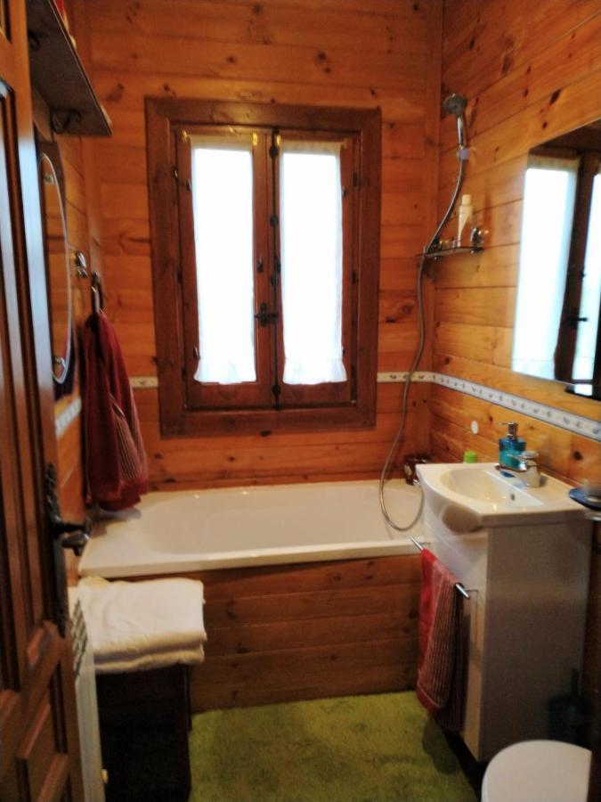 Casa - Madera Canadiense Chalet