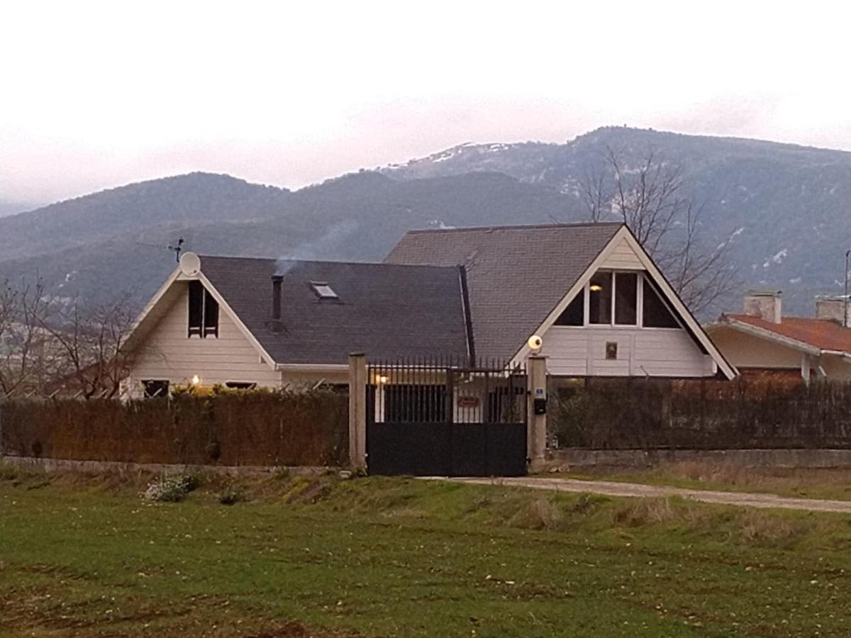 Chalet Casa - Madera Canadiense Santa Cruz de Campezo